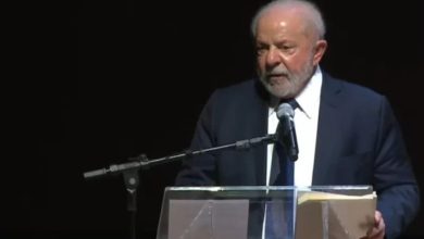 Lula publica nos próximos dias decreto para corrigir salário mínimo, que deve subir para R$ 1.518